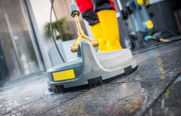 Why Choose Our Certified Pressure Washing Experts for Your Project Needs in Richfield, MN?