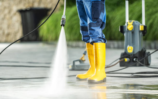Why Choose Our Certified Pressure Washing Experts for Your Project Needs in Richfield, MN?